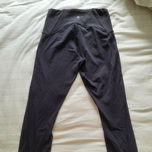 Lululemon train times leggings
